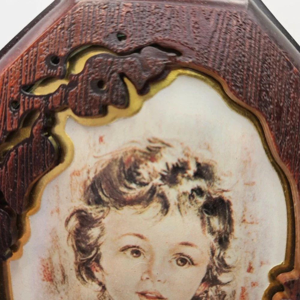 Vintage Old Time Photo Frame 5x4 Antique Style Hong Kong Faux Wood Desktop Frame